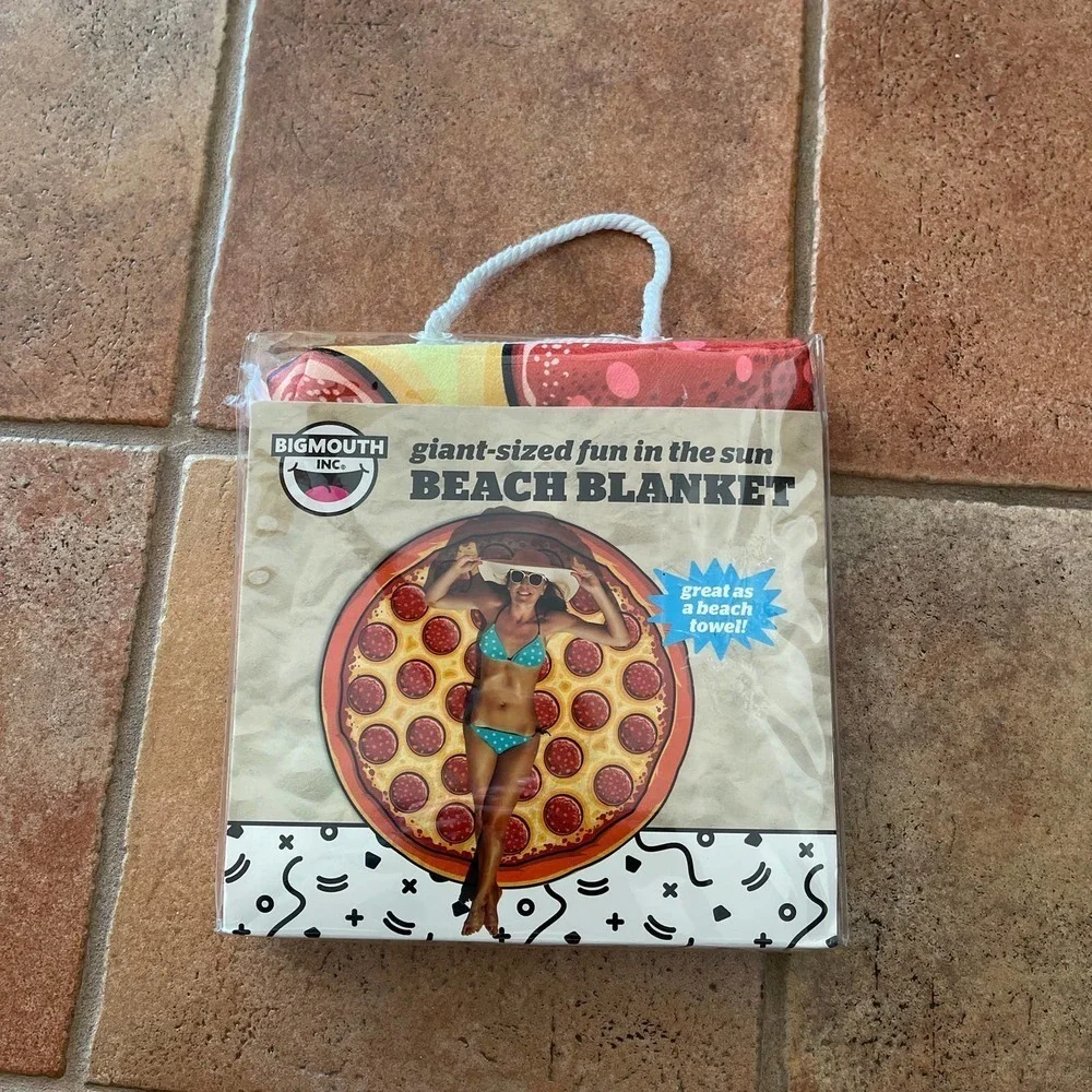 BIGMOUTH INC giant sized fun in the sun beach blanket pizza
